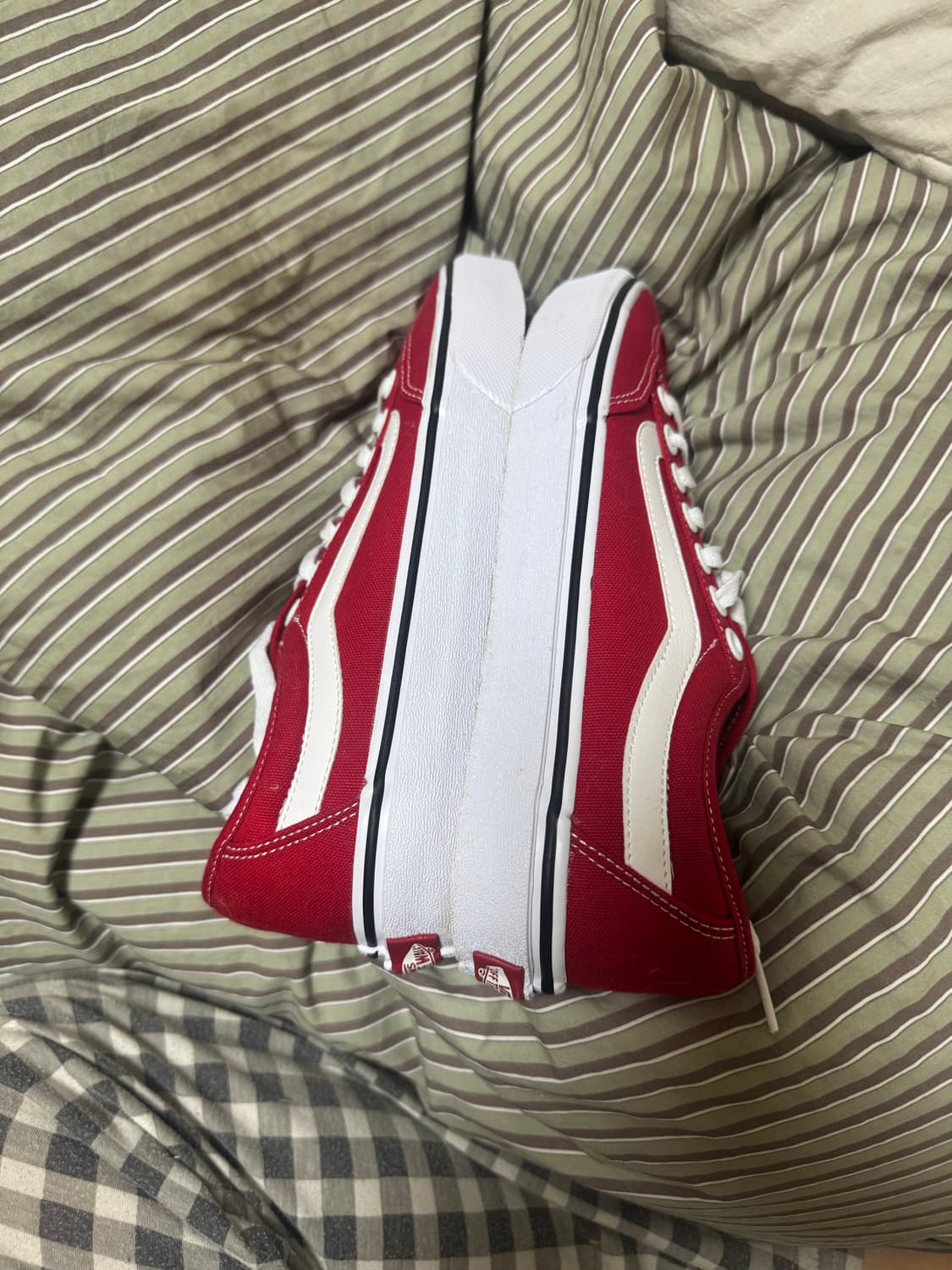 반스 V362 스탠스 레드/화이트 스니커즈 250mm  상품이미지3