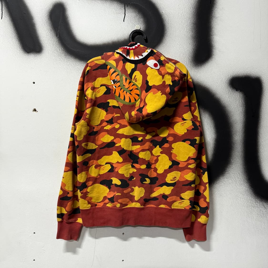 정품 베이프 얼티메이트 1st 카모 샤크 풀 집업 후디 오렌지 상품이미지1