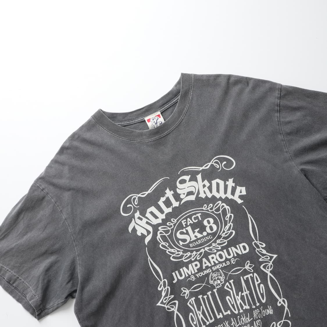 WHO'S WHO gallery Liquor Label Big Tee 상품이미지4