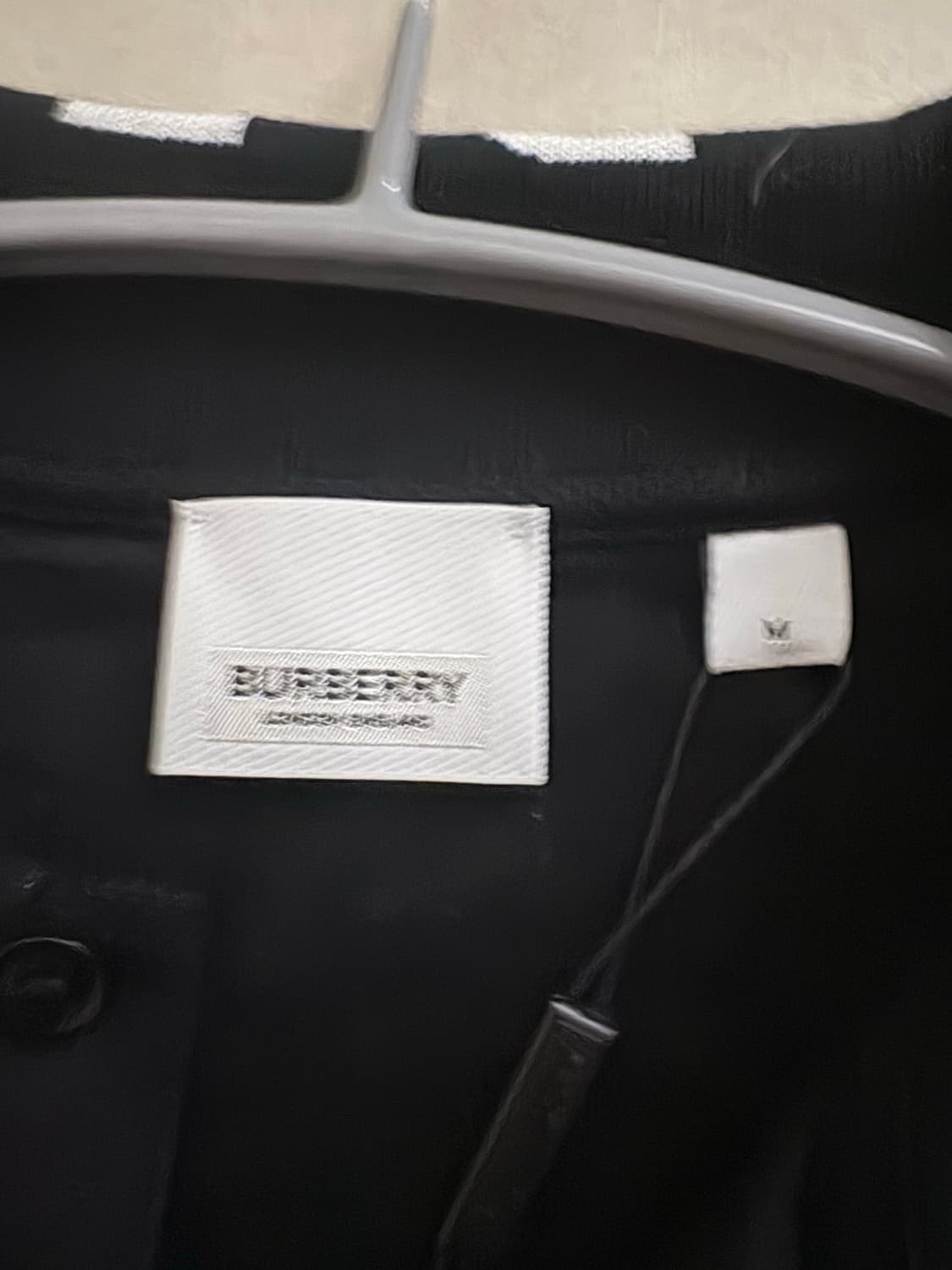 (정품) 버버리 라이랜드 블랙 반팔 카라티/pk티/폴로티 상품이미지4