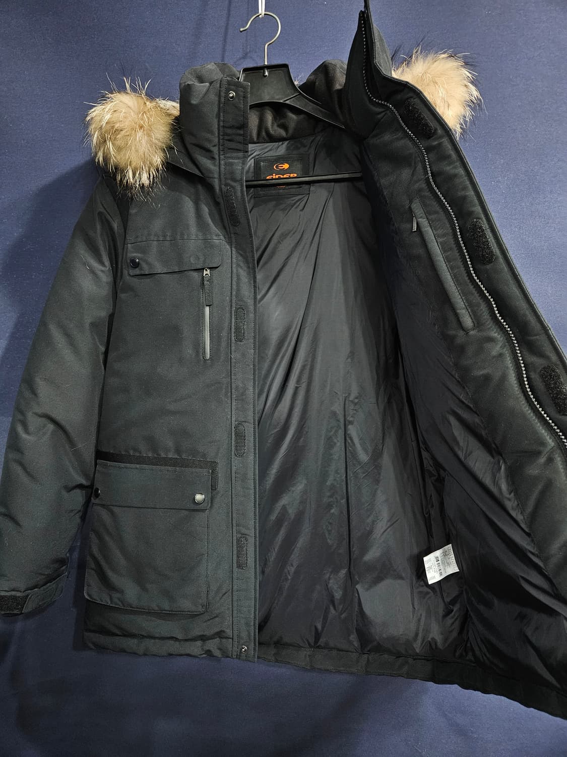 아이더 700필 차콜컬러 남성 100 덕다운 패딩  상품이미지8