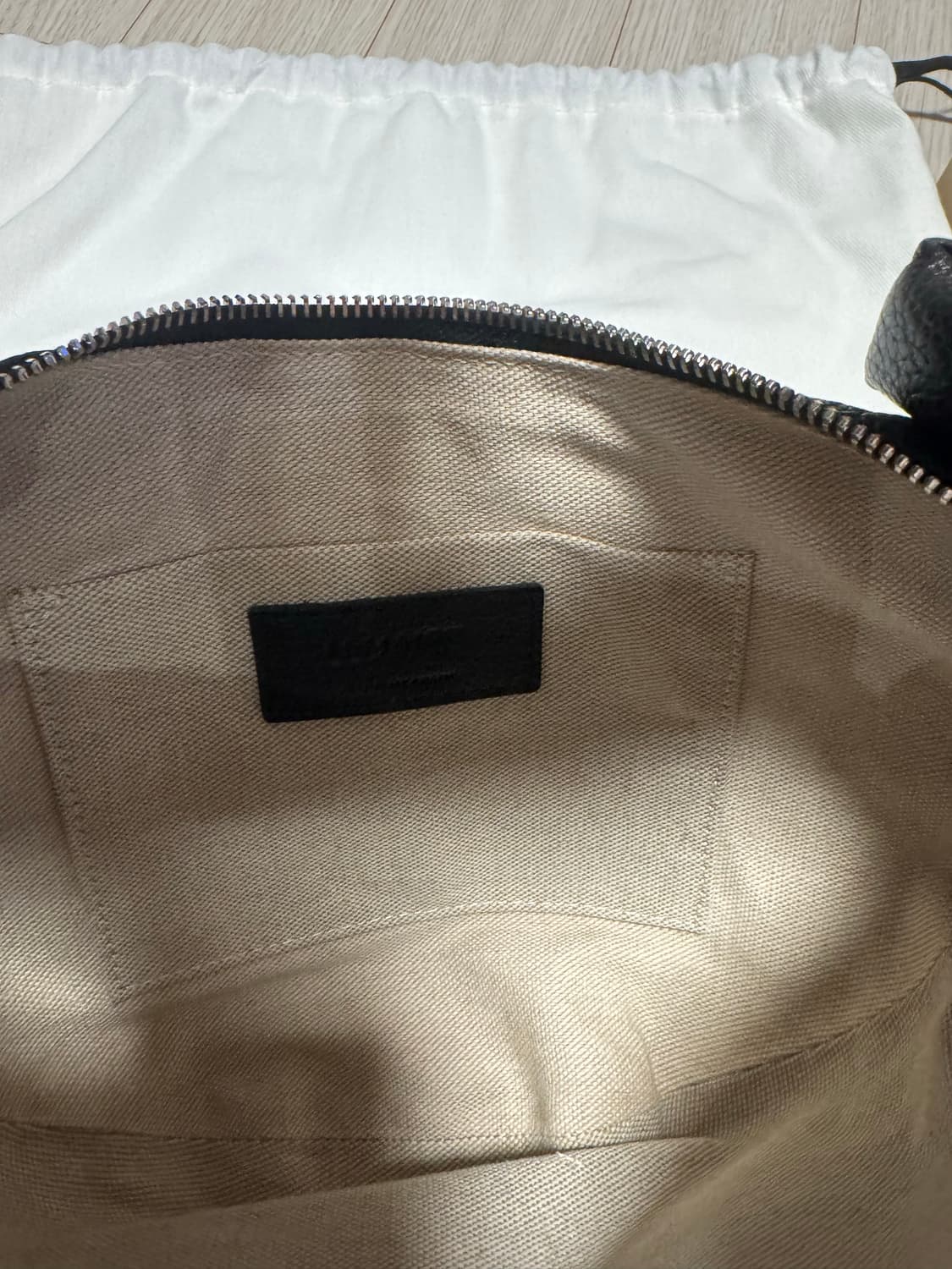 르메르 포춘 미니 그레인레더 블랙 상품이미지5