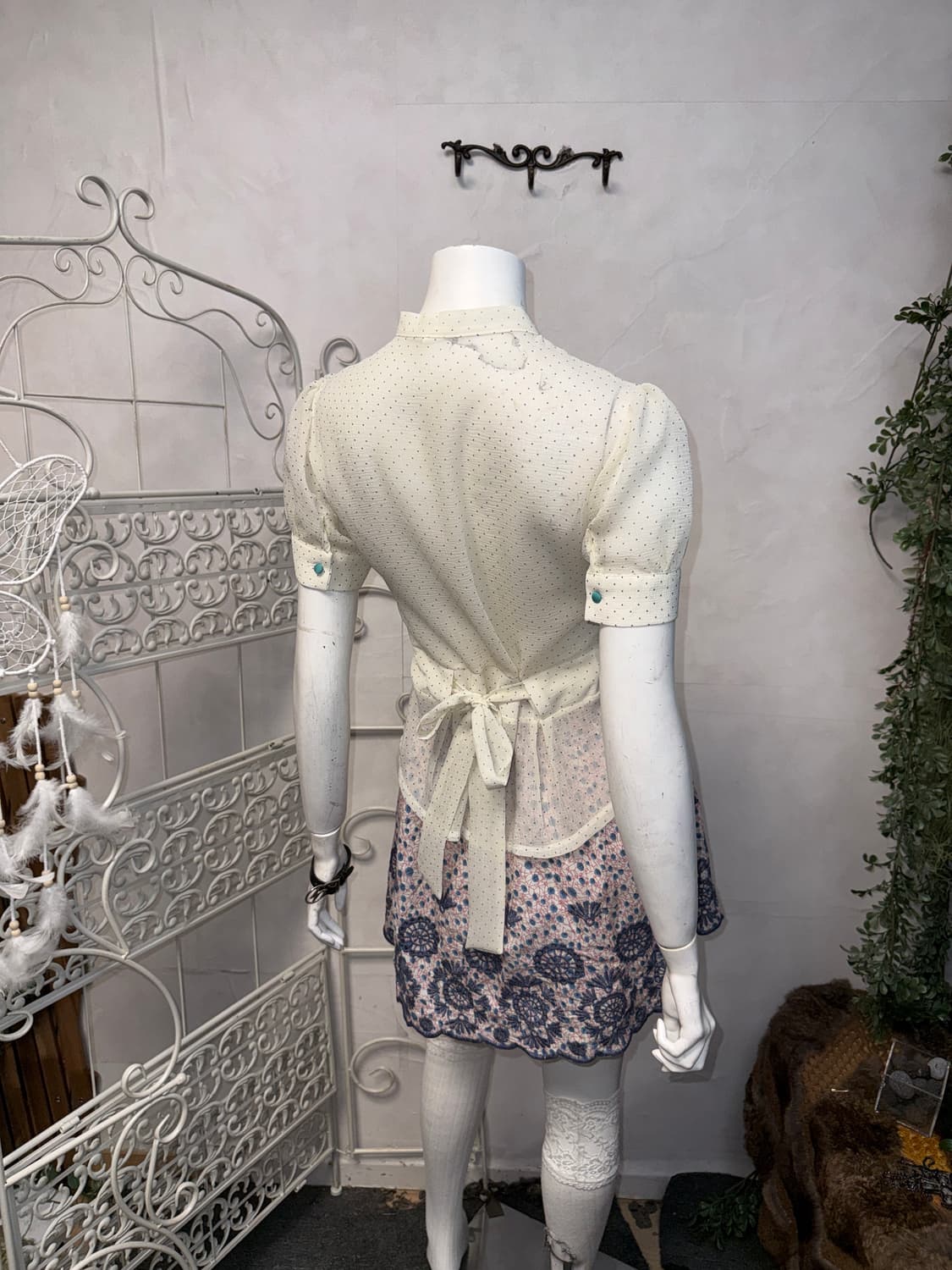 Mint dot chiffon ruffle ribbon blouse  상품이미지3