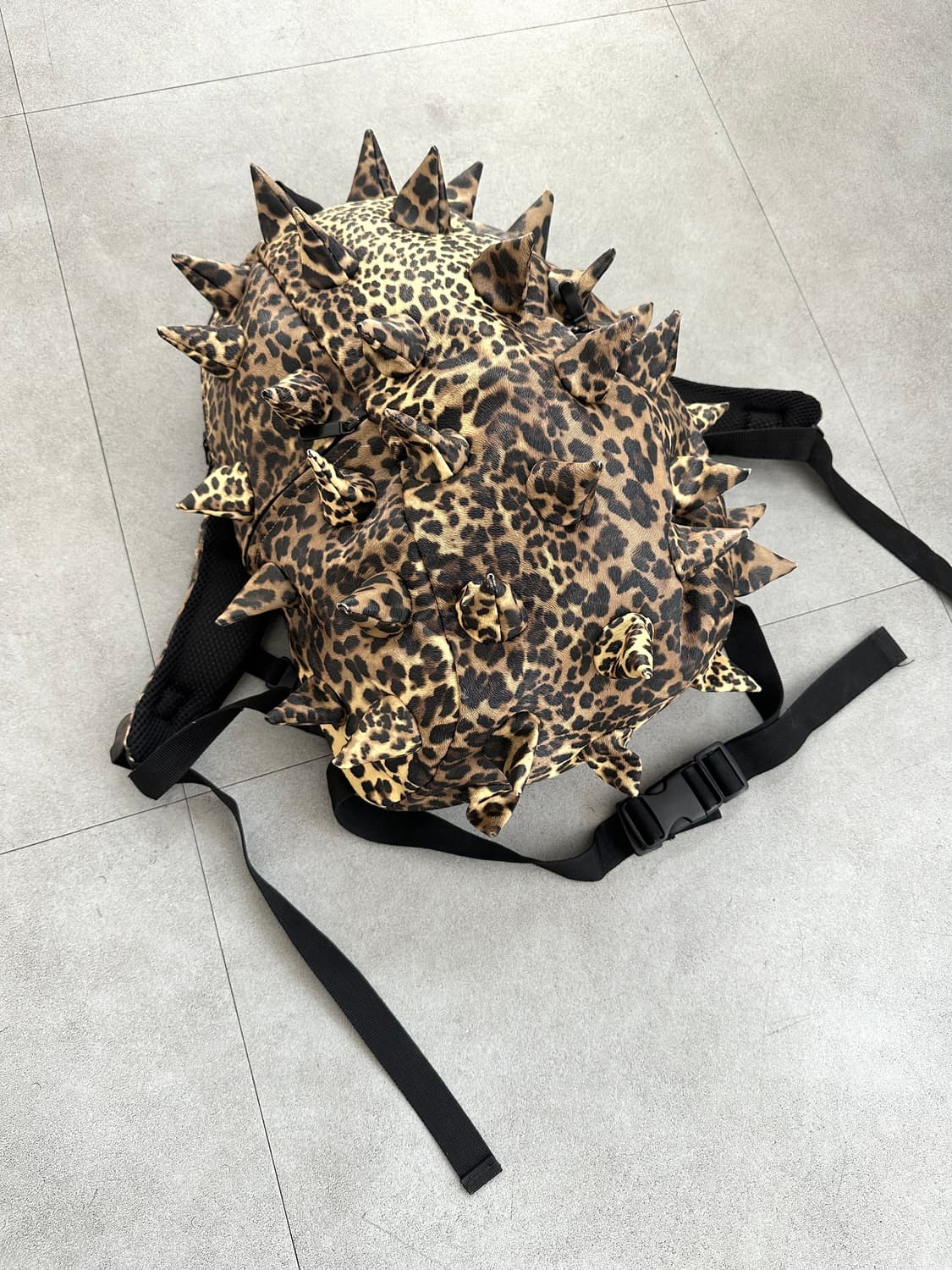 JPN VTG 레오파드 터틀 스파이크 백팩 상품이미지3