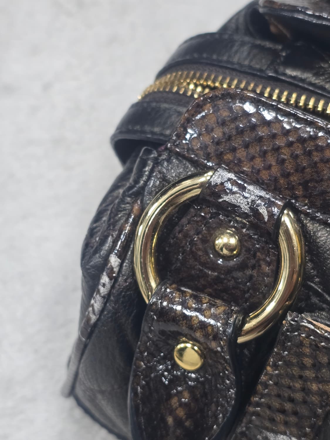 발렌시아가 00s 뱀피 핸드백 상품이미지6