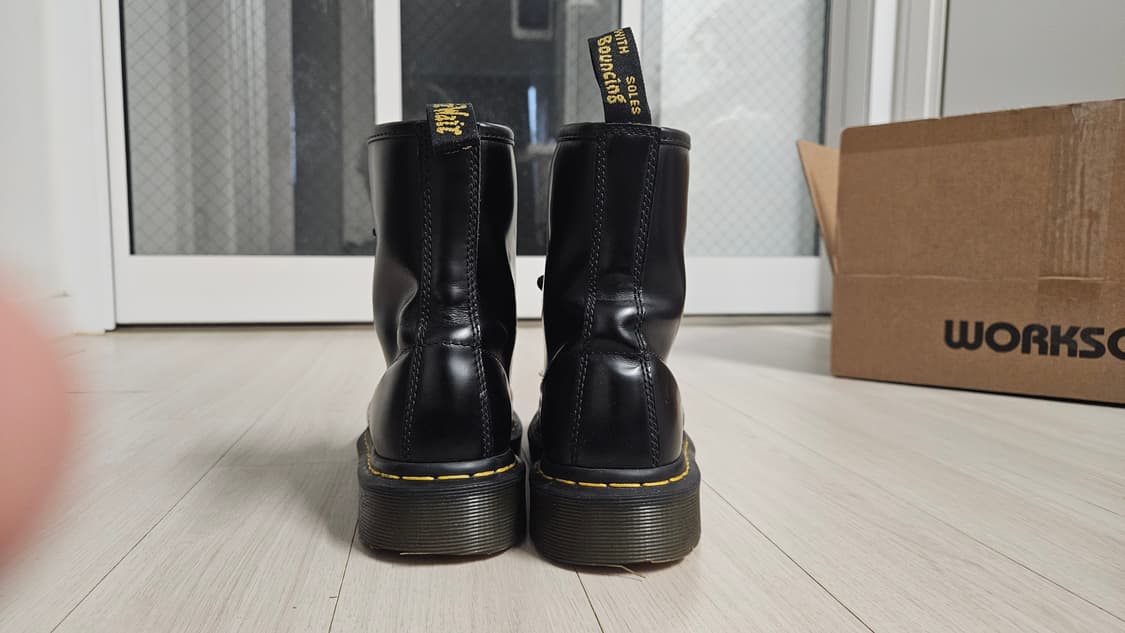 닥터마틴 1460 UK4 시그니처 스무스 블랙 상품이미지6