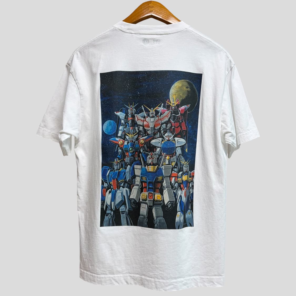 (M)유니클로 UT 건담 45주년 반팔티셔츠 상품이미지4