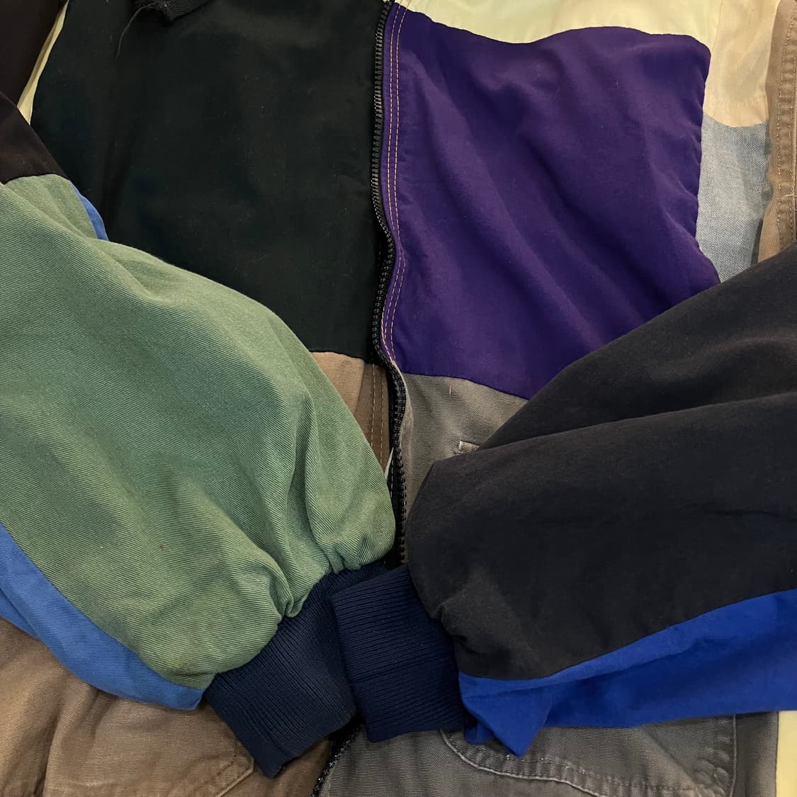 칼하트 리메이크 컬러 블록 패치워크 후드 자켓 XL 상품이미지5