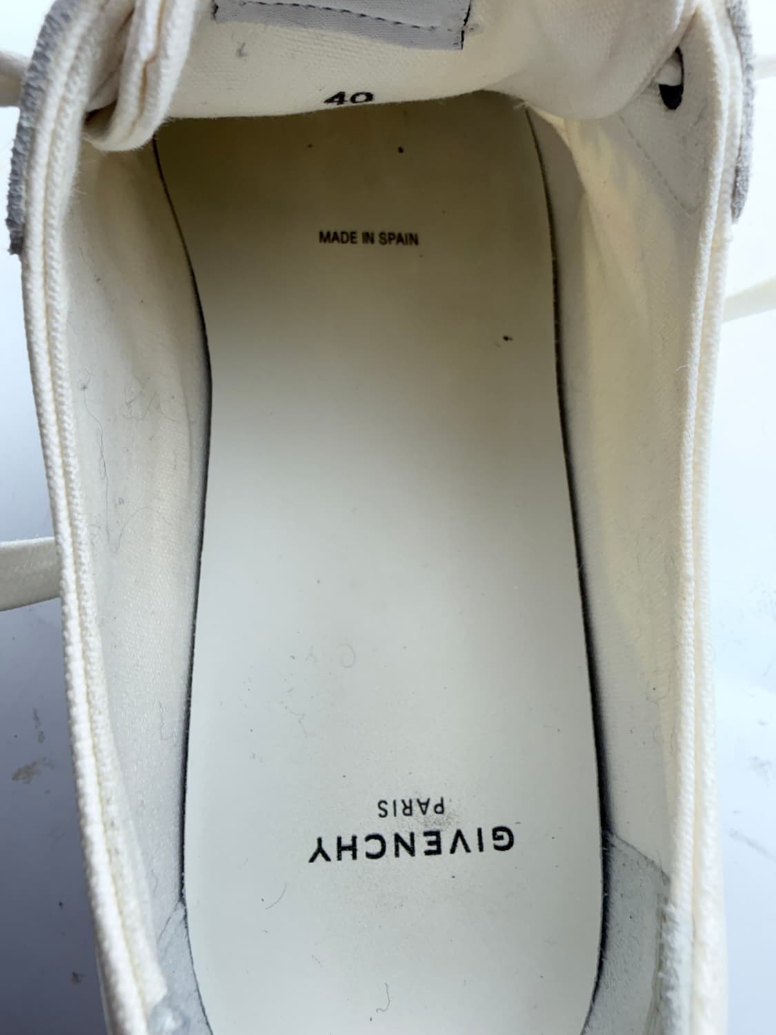 정품)지방시 스니커즈 255 상품이미지9