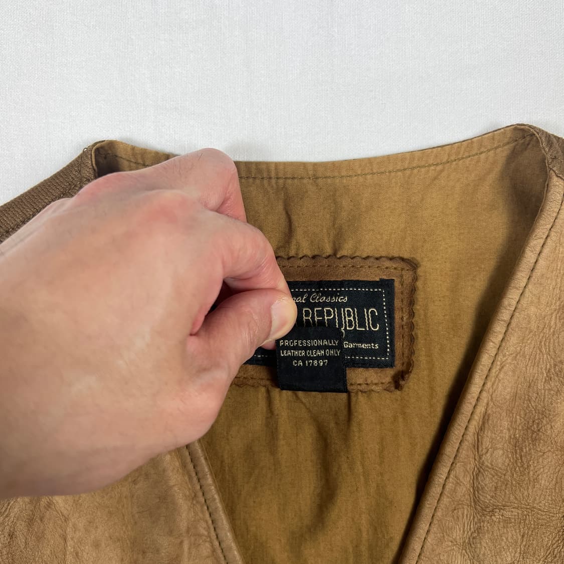 80’s 바나나리퍼블릭 리얼레더 가죽 베스트 조끼 상품이미지7