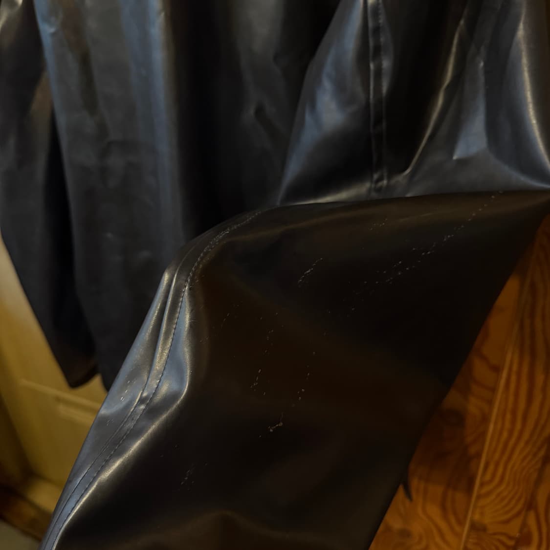 에르메스 페이크 가죽 자켓 판매 합니다. 상품이미지9