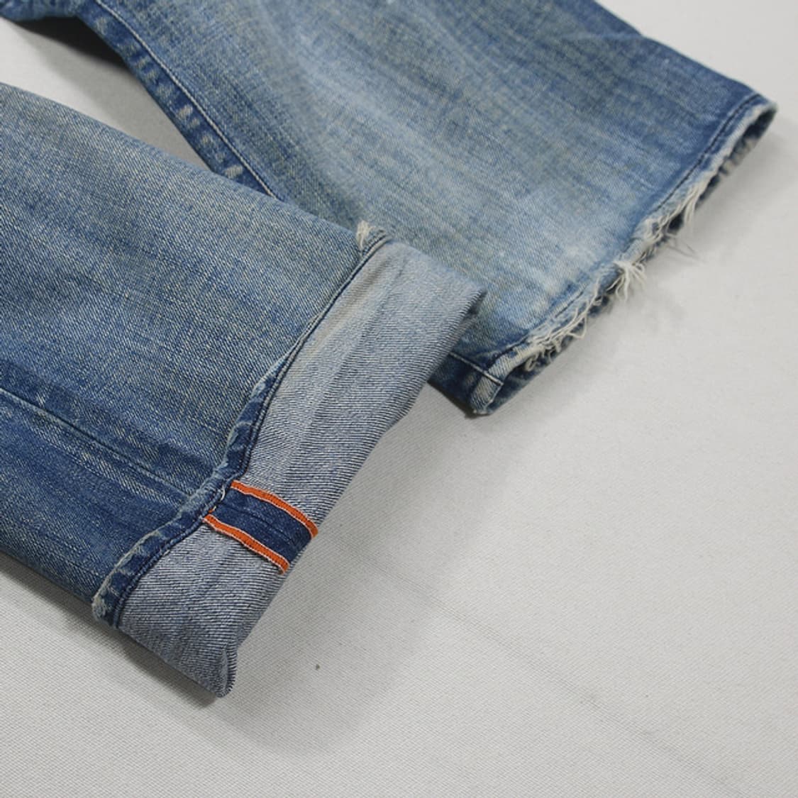 (착용컷) Diesel 셀비지 진 (남성용 30) 상품이미지10
