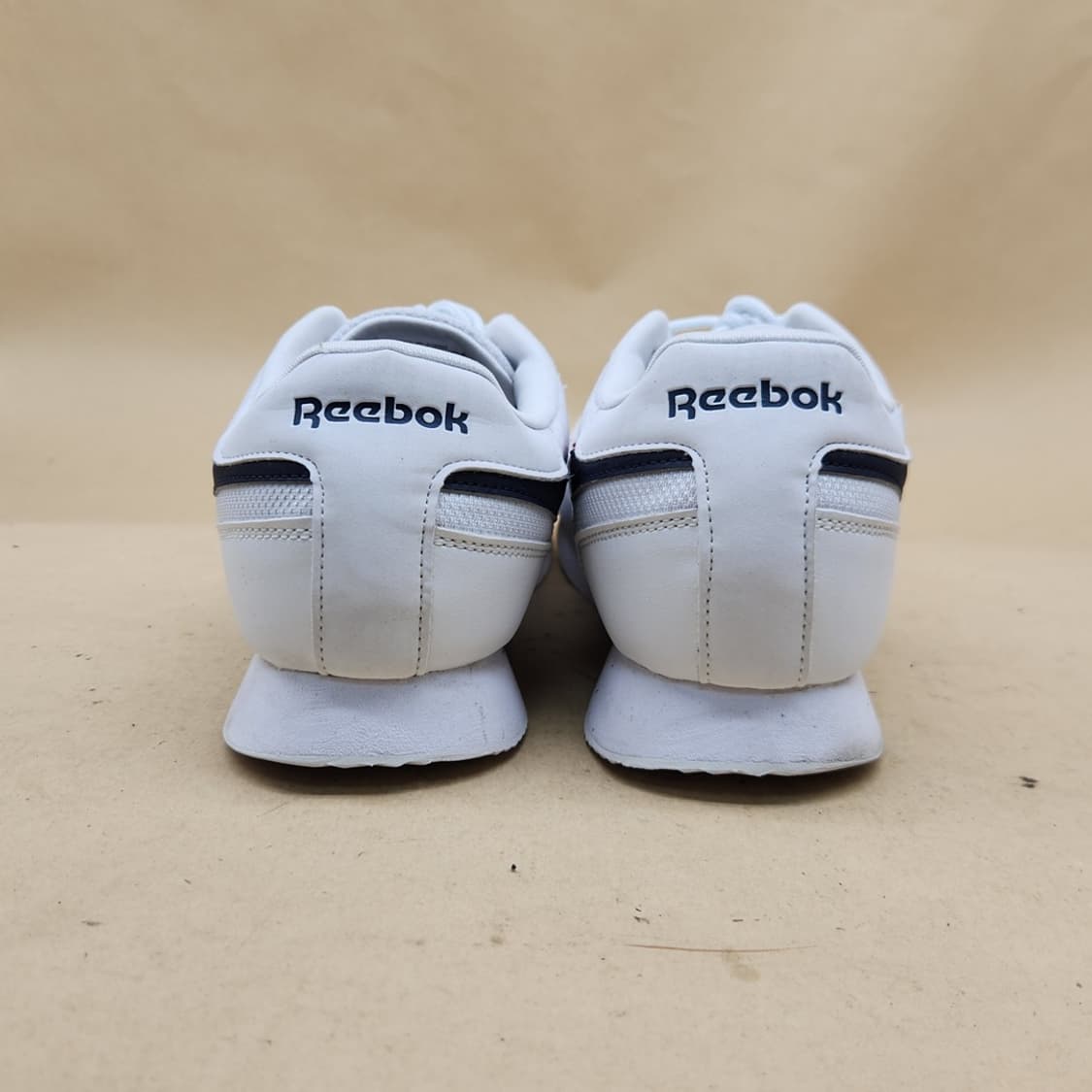 리복 로얄 클래식3 조거 남성운동화270 상품이미지4