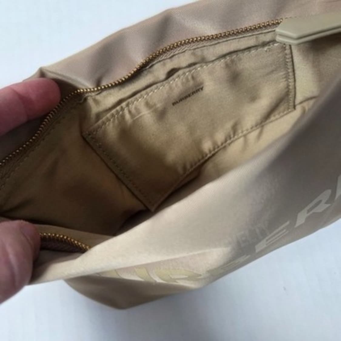 버버리뷰티 파우치 브라운 무료배송 상품이미지7