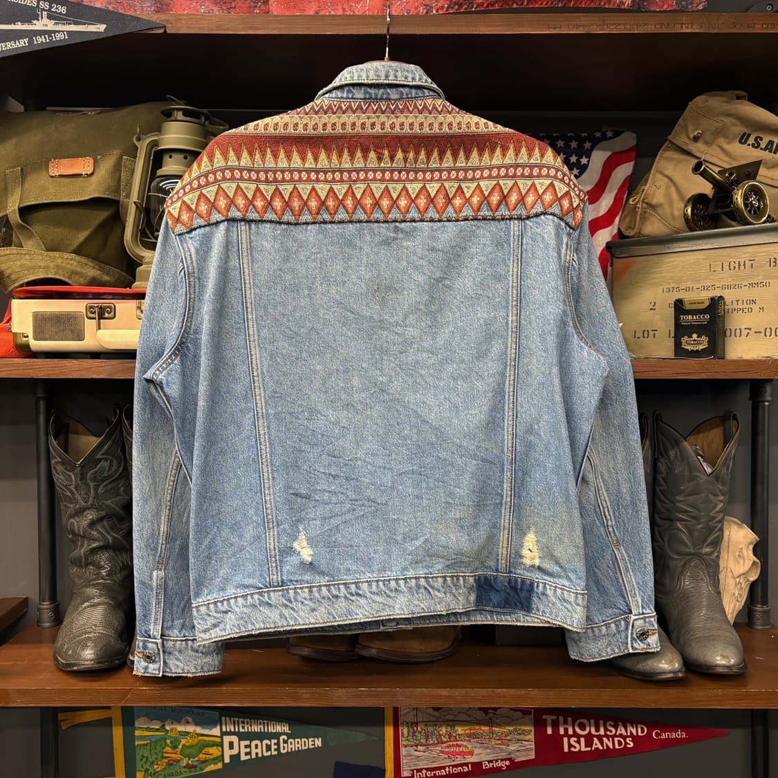 00s 빈티지 에스닉 자카드 엠브로이드 데님 트러커 자켓 N581 상품이미지2