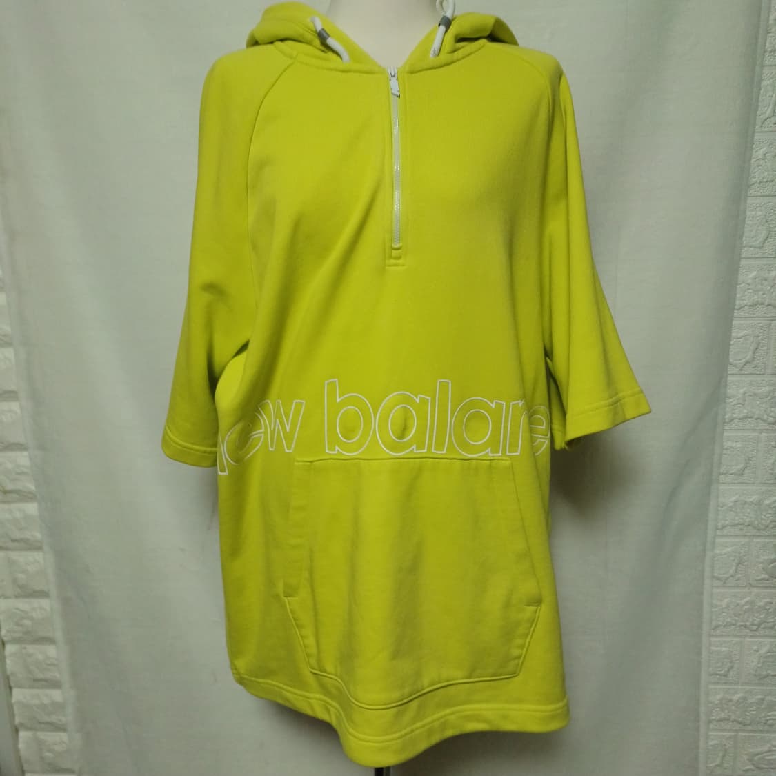 New Balance 뉴발란스 네온 아노락 후드티 상품이미지2