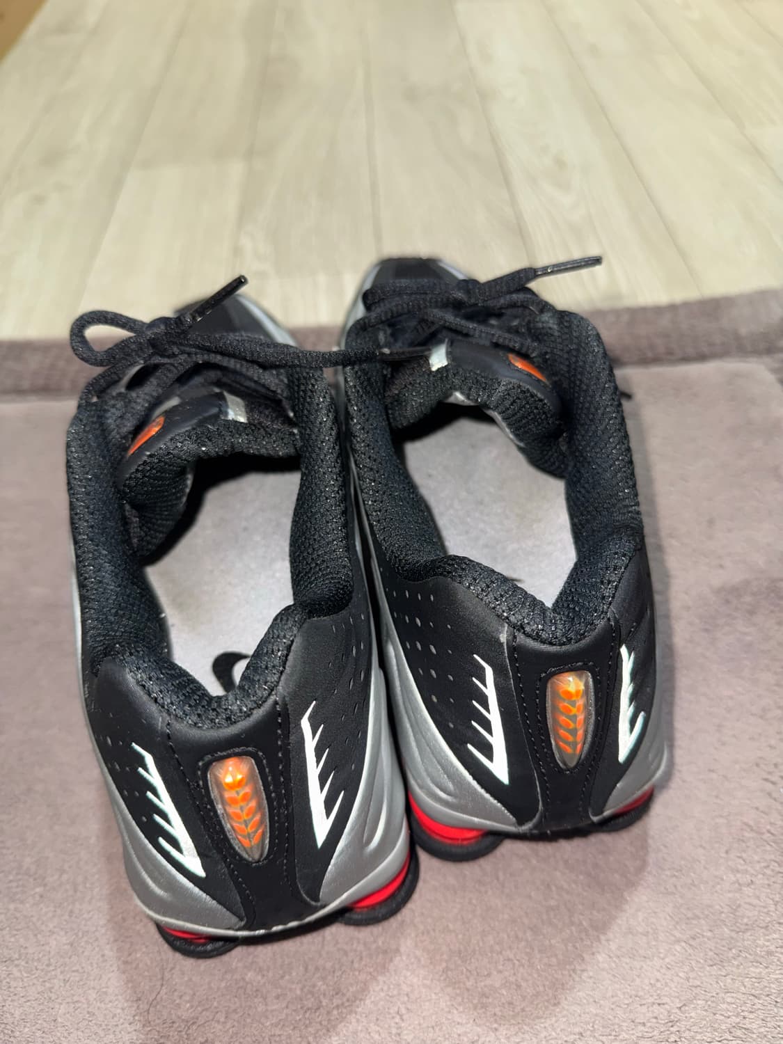 샥스 R4 실버 상품이미지6