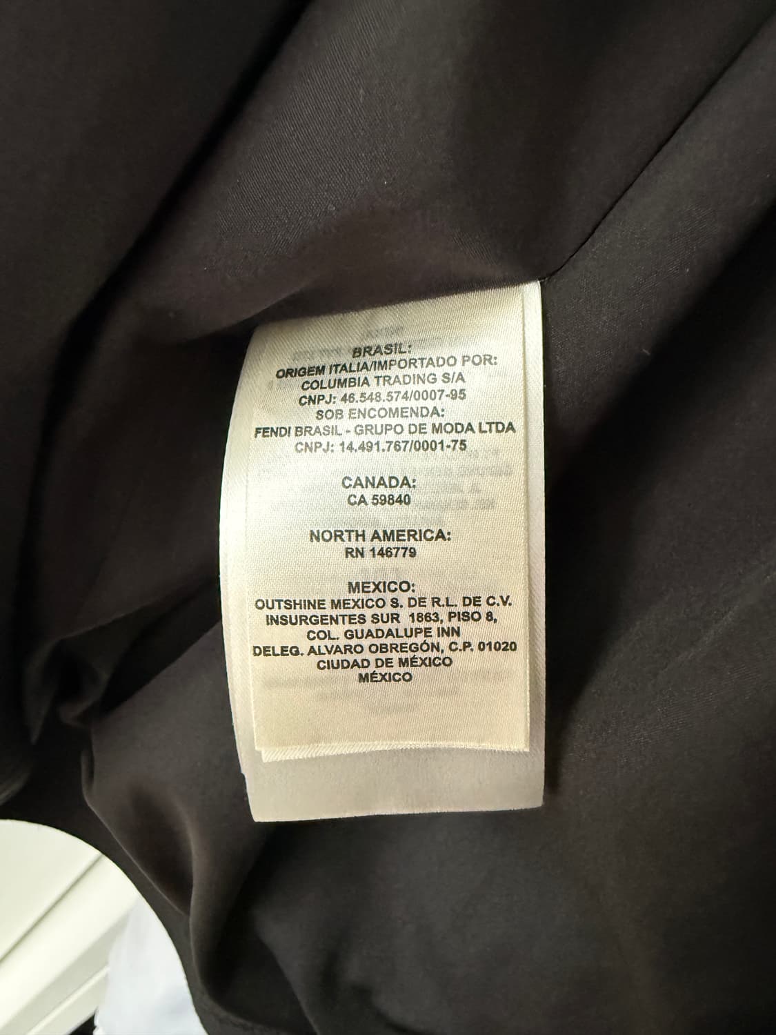 Fendi 펜디 바람막이 105사이즈 상품이미지4