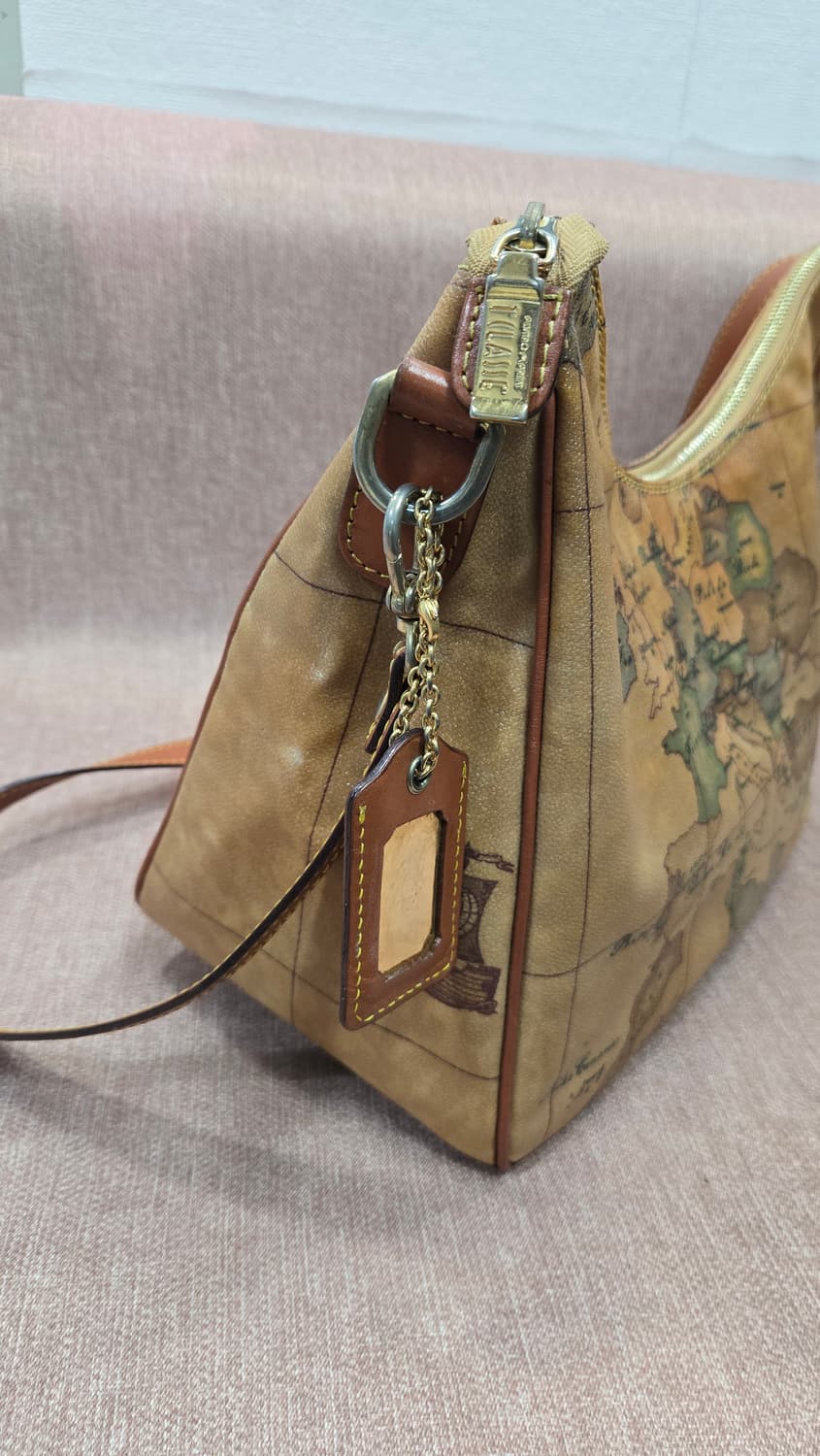 알비에로 마르티니 세계지도 호보백 크로스백 상품이미지3