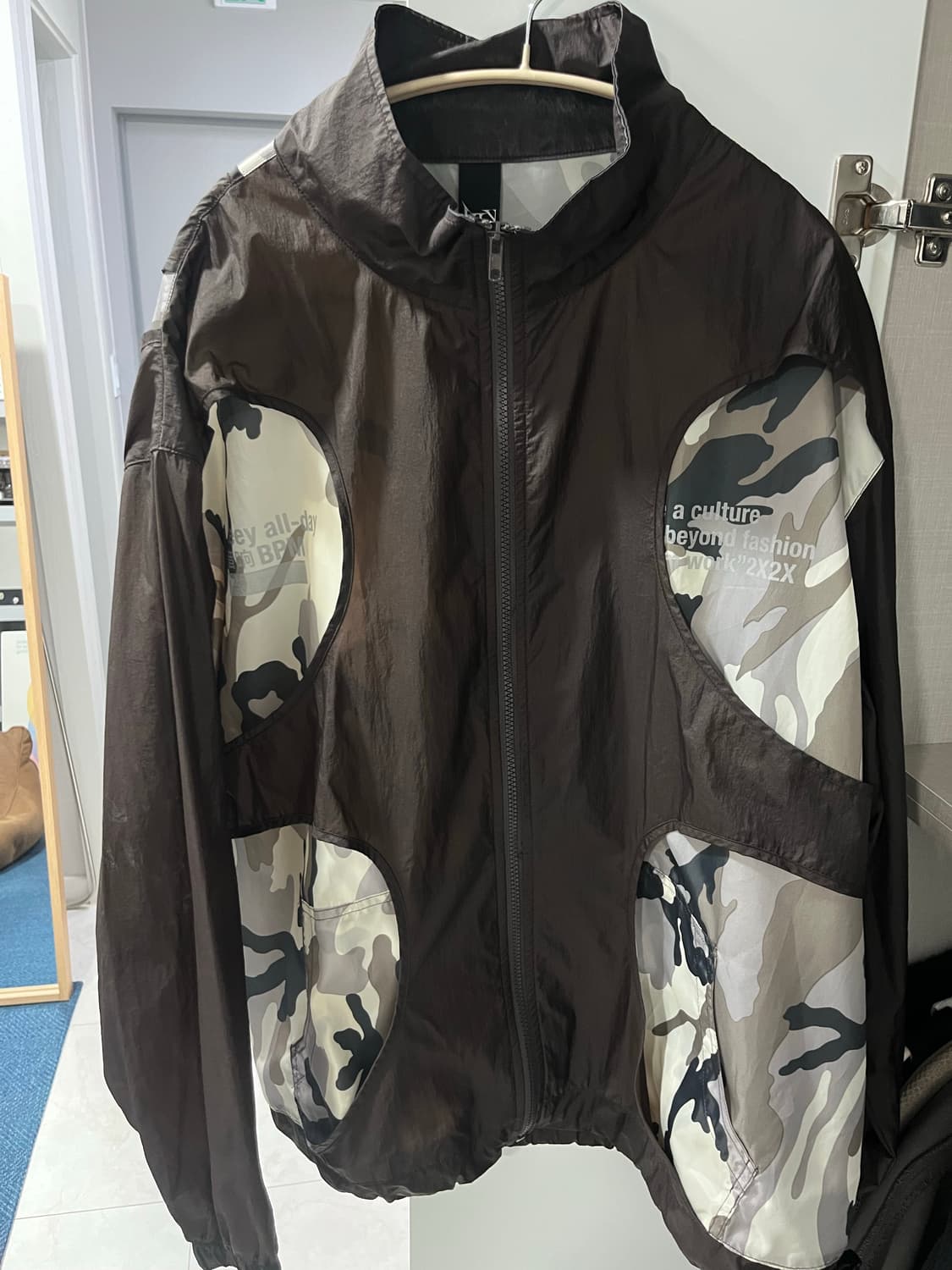 leey 카모 바람막이 판매합니다. 상품이미지1