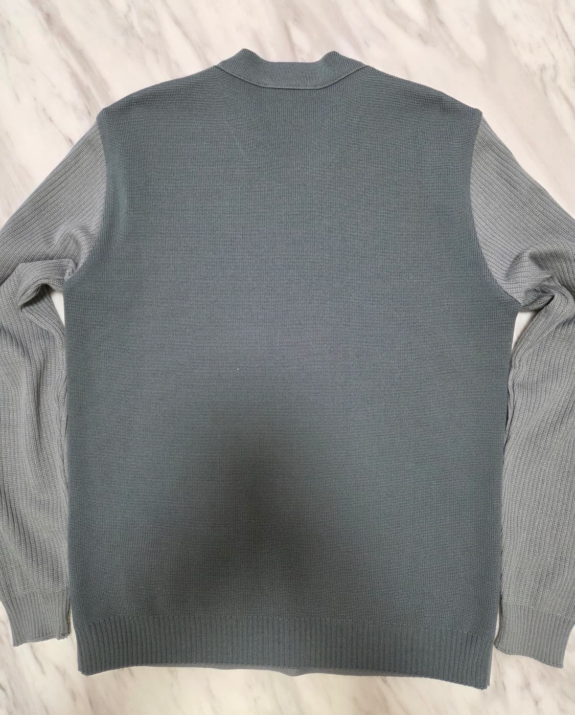 솔리드옴므 배색 니트 상품이미지2