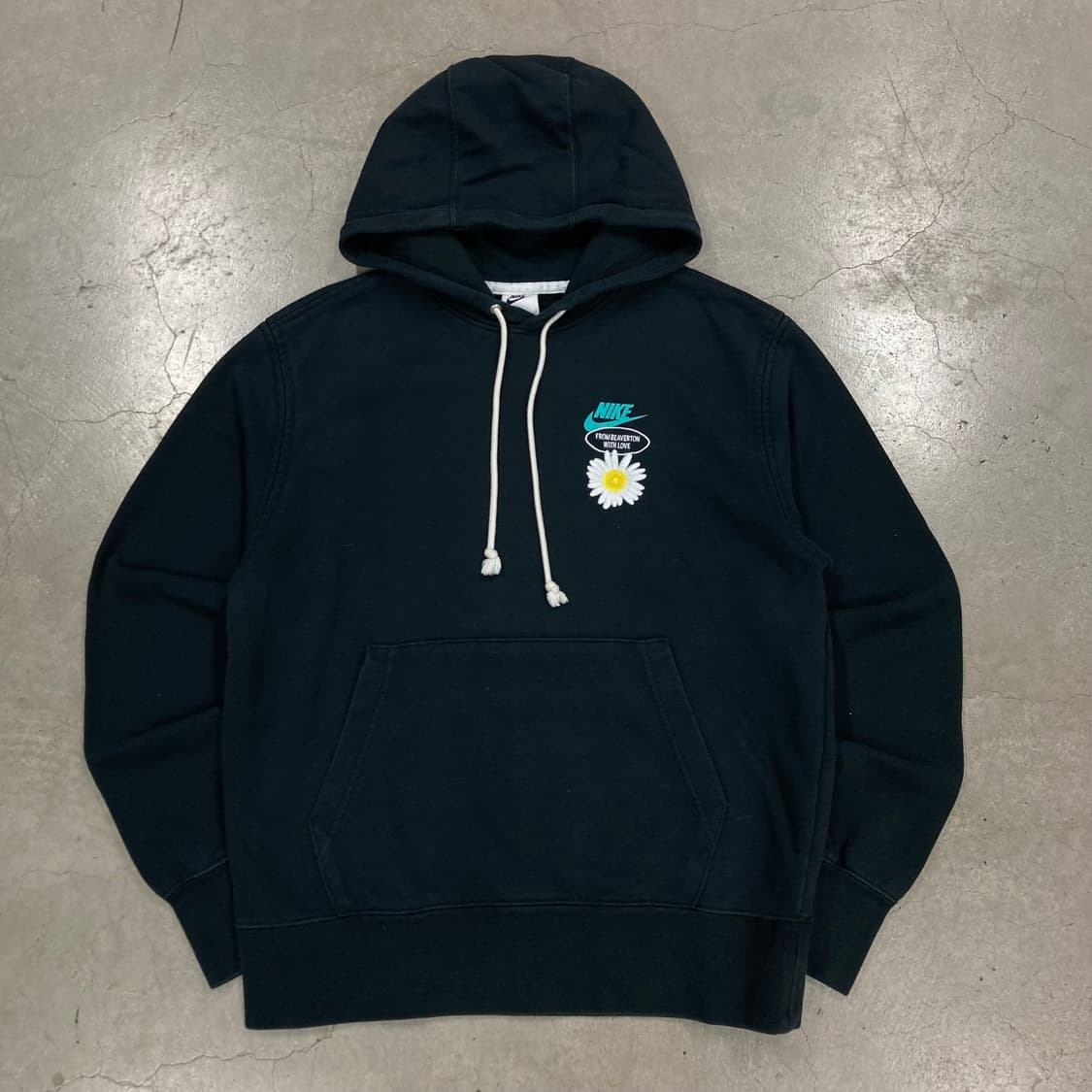나이키 블랙 컬러 빅로고 후드티 상품이미지2