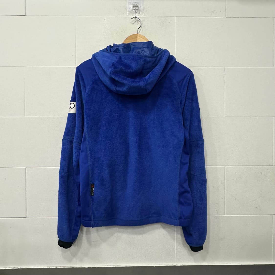 데상트 플리스 자켓 상품이미지6