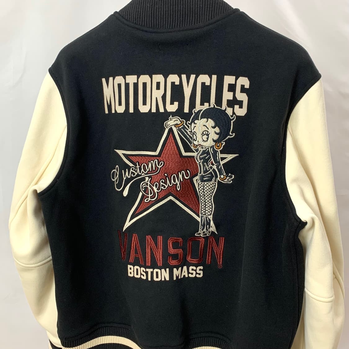 밴슨 레더 x 베티붑 바시티 자켓 상품이미지4