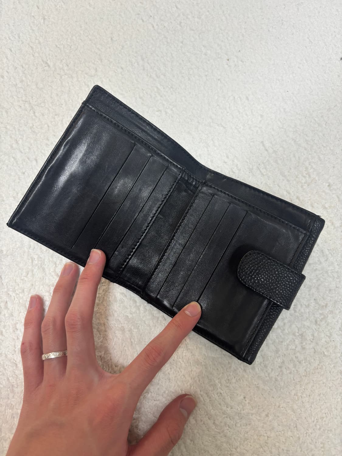 샤넬 캐비어 반지갑 상품이미지7