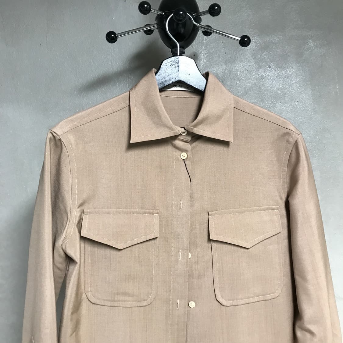 프라다 셔츠 베이지 42 상품이미지2