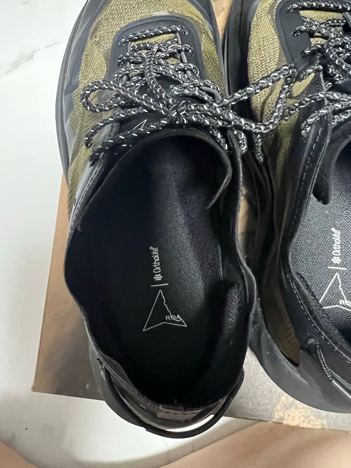 ROA 로아 셀라 올리브 블랙 42사이 상품이미지6