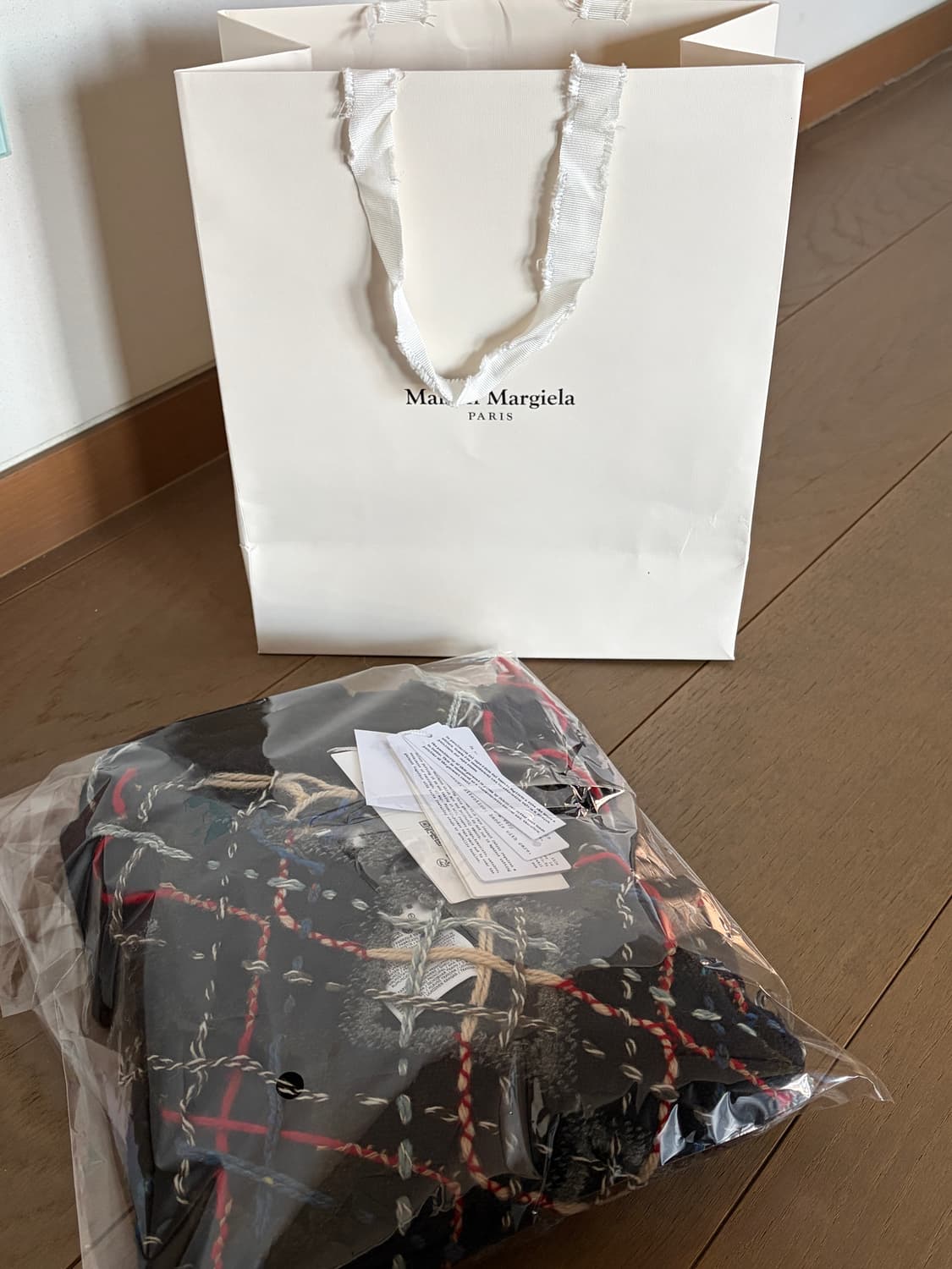 메종마르지엘라 컷아웃 아가일 언피니쉬 니트 M (택달린 새상품) 상품이미지3