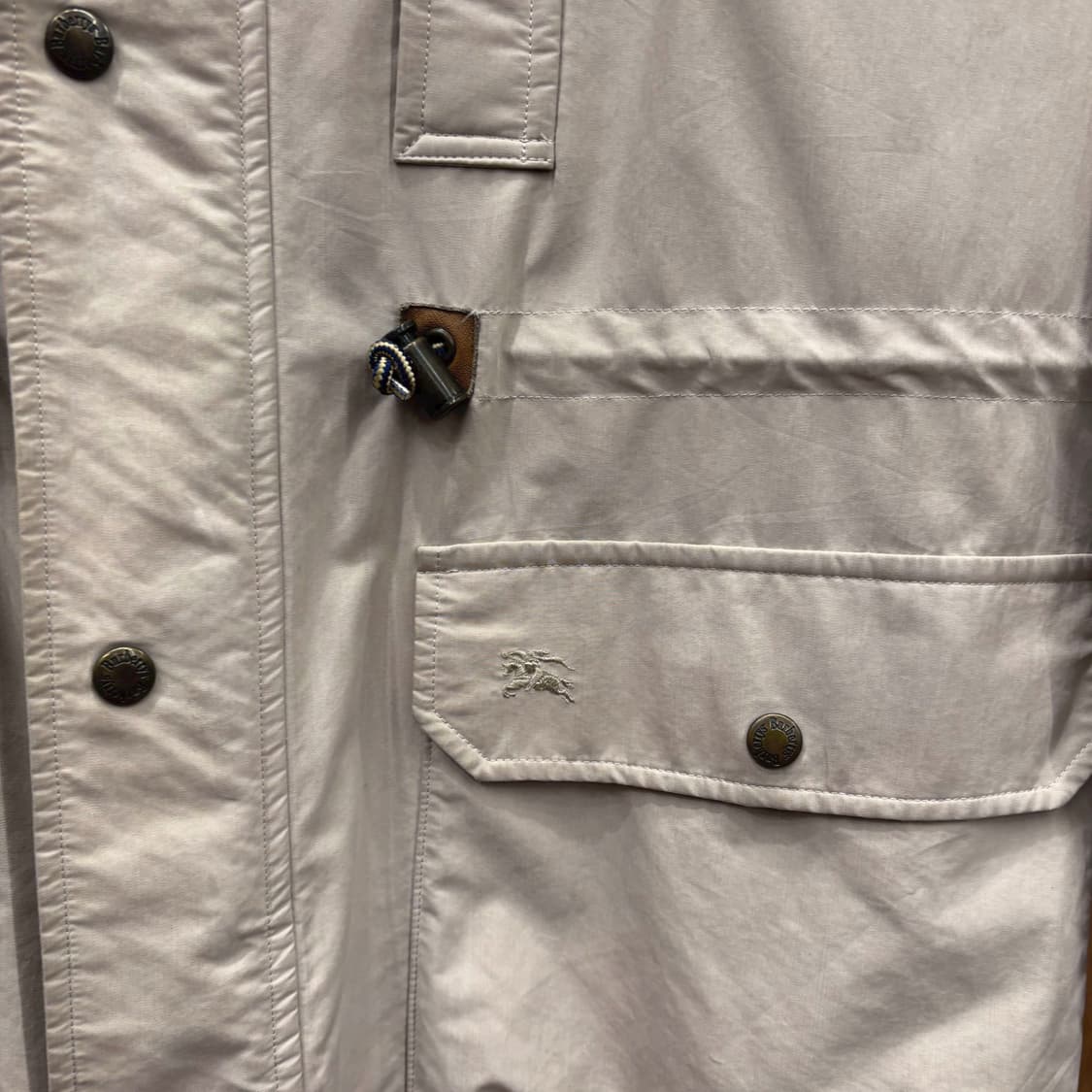 버버리 하이넥 야상 자켓 드로우 스트링 안감 탈부착 디테일 루즈핏 베이지 상품이미지6