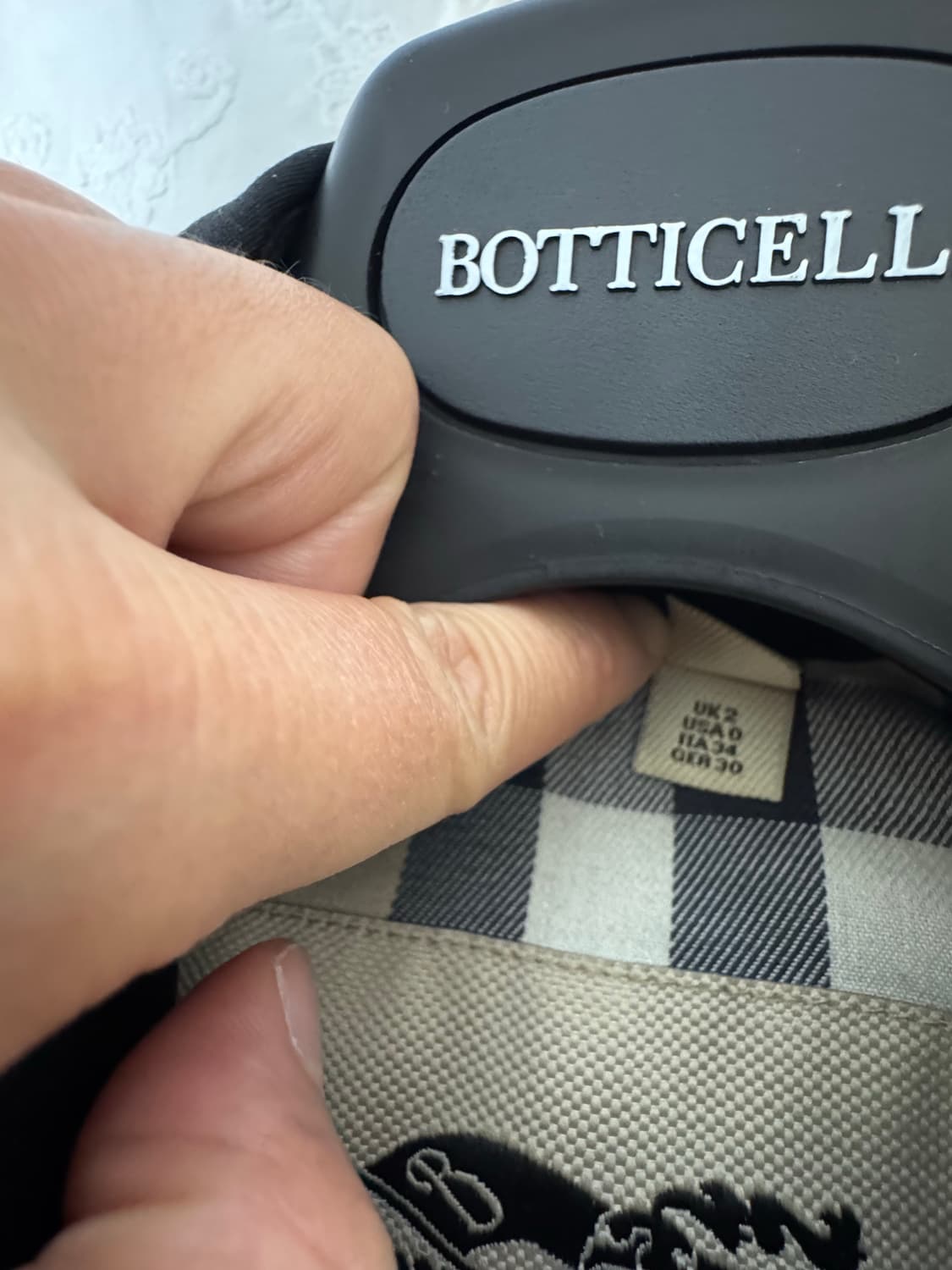 버버리 트렌치코트 uk 2 size 상품이미지3