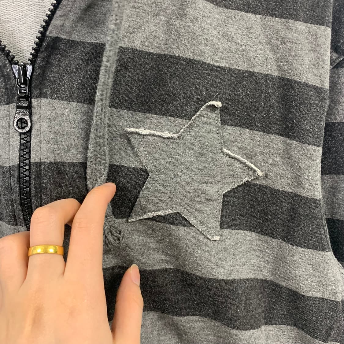 리바이스 스타 스트라이프 후드집업 상품이미지4