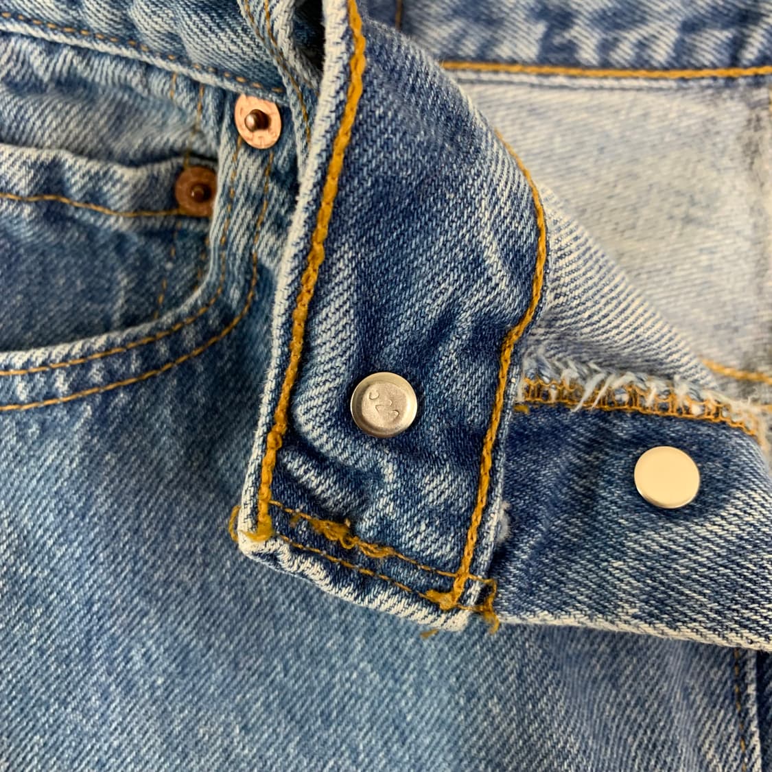90s 빈티지 리바이스 501 데님팬츠( 32사이즈 )남자청바지 중청 상품이미지6