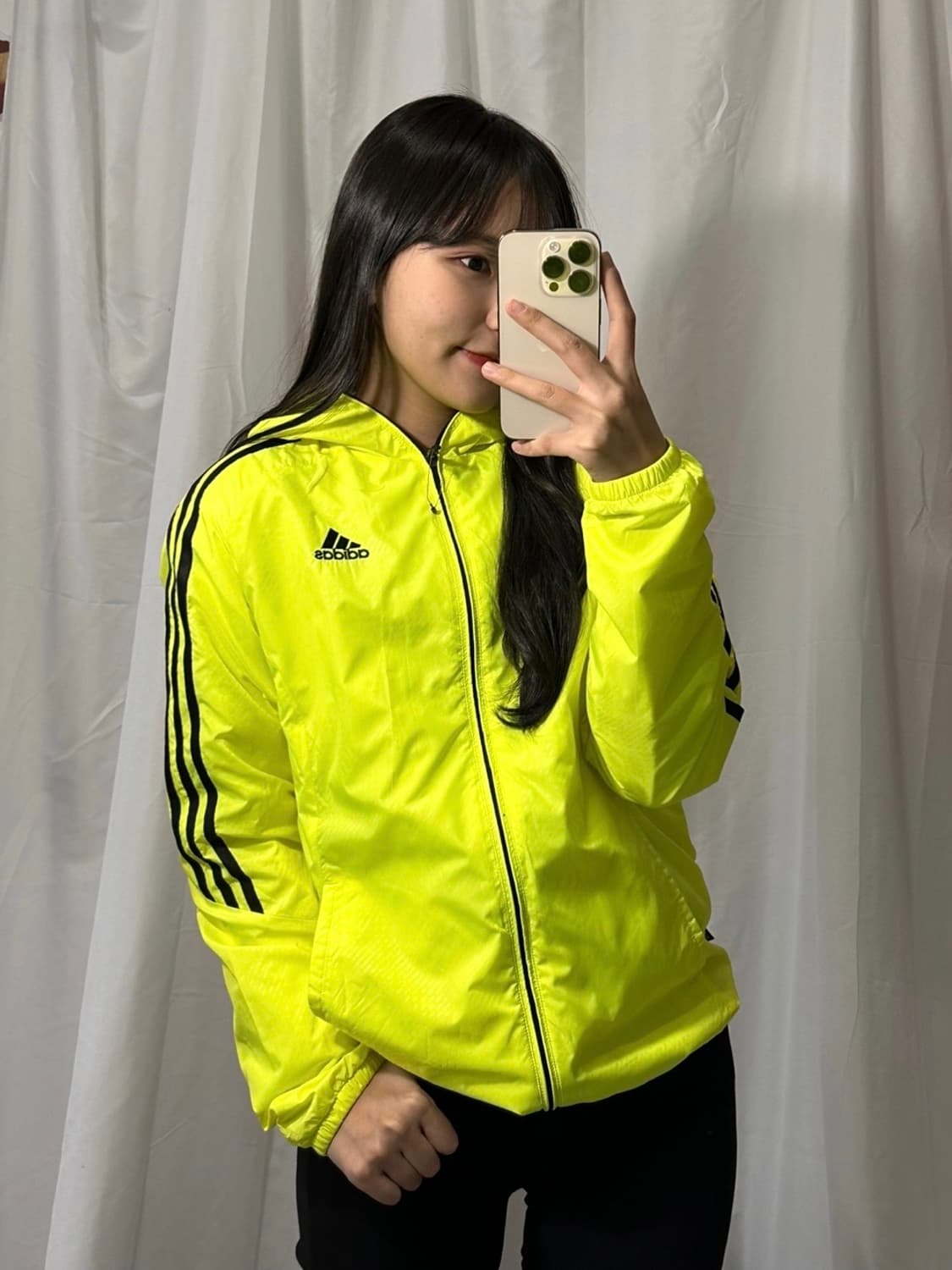 아디다스 삼선 형광 바람막이 M  상품이미지1