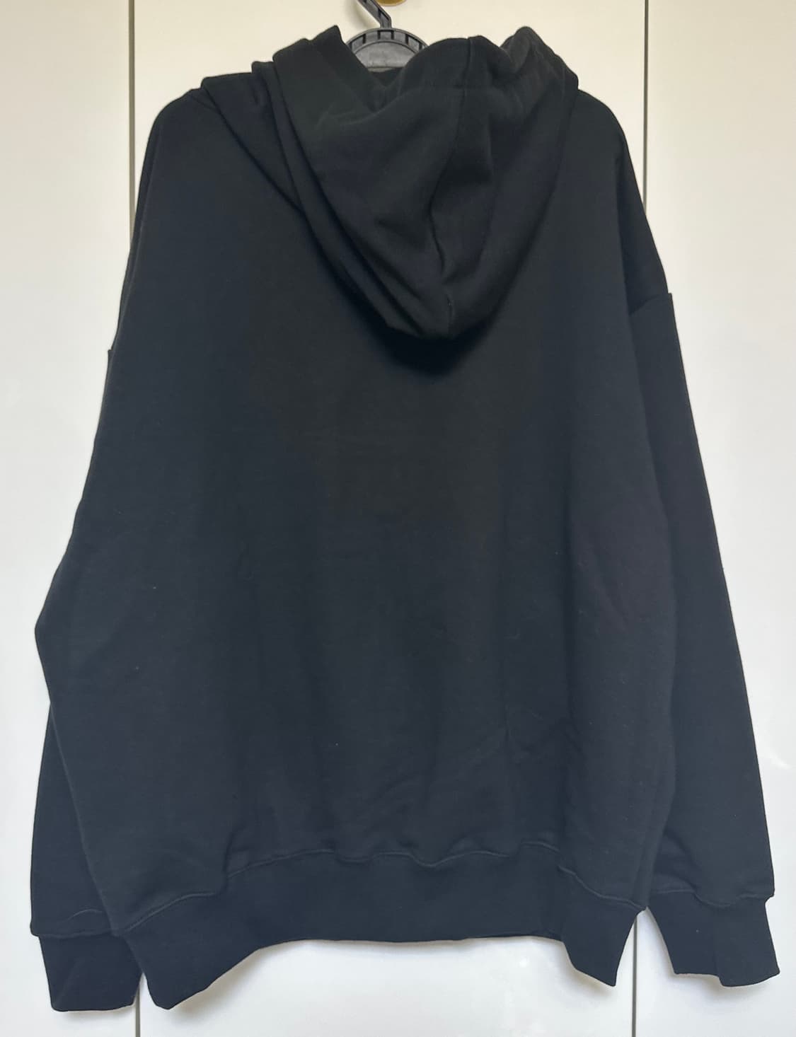 아미 파리스 블랙 후드티 상품이미지2