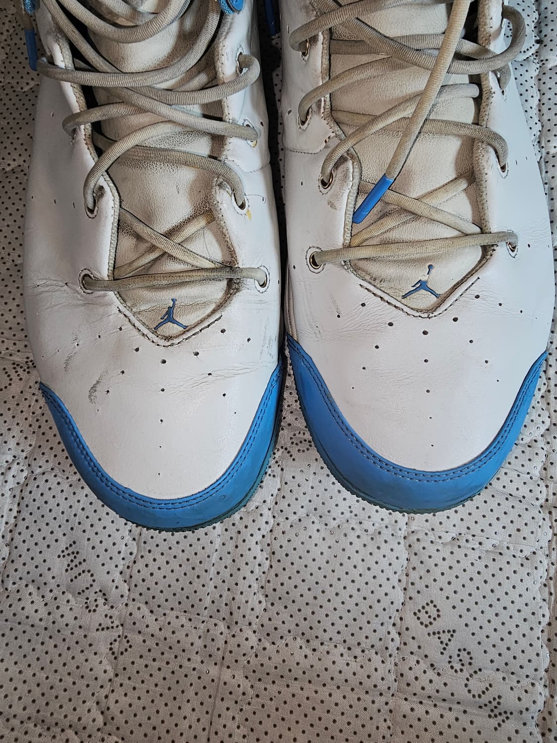 조던 카멜로 멜로 1.5 OG 2004 화이트/유니버시티 블루 하이탑 상품이미지6