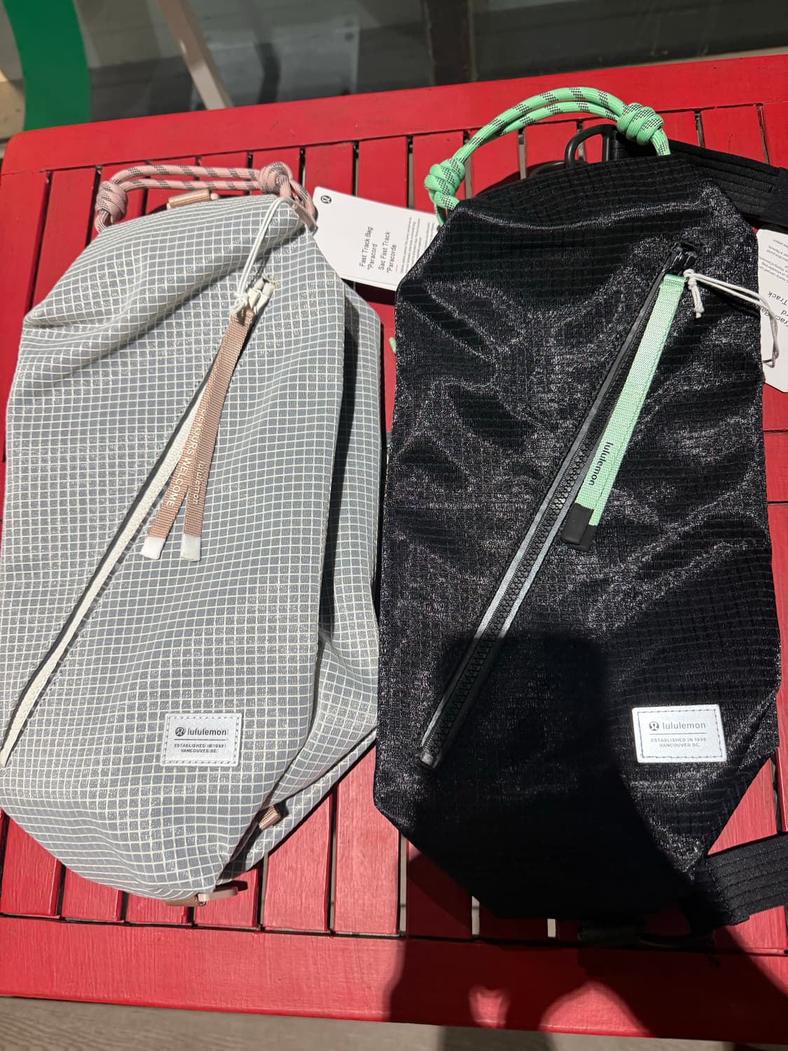 룰루레몬 Fast Track Bag 파라코드 백팩 상품이미지2
