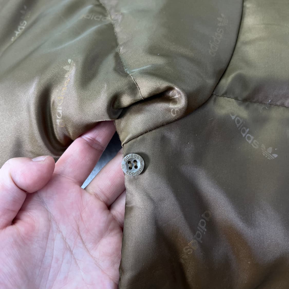 100 아디다스 90s 올드스쿨 덕다운 패딩 상품이미지4