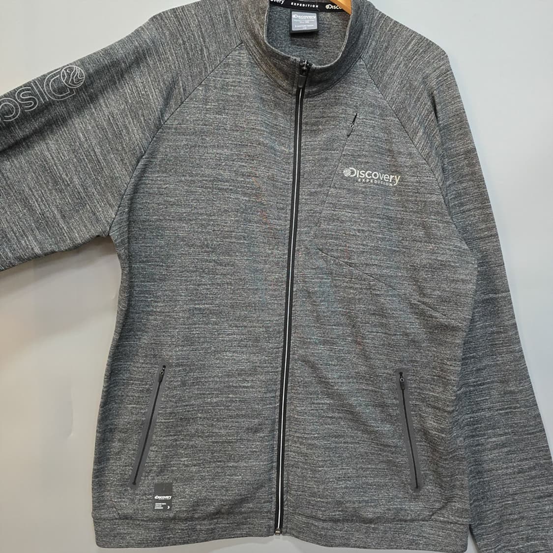 디스커버리(Discovery) 그레이 트레이닝 집업 자켓110 상품이미지2