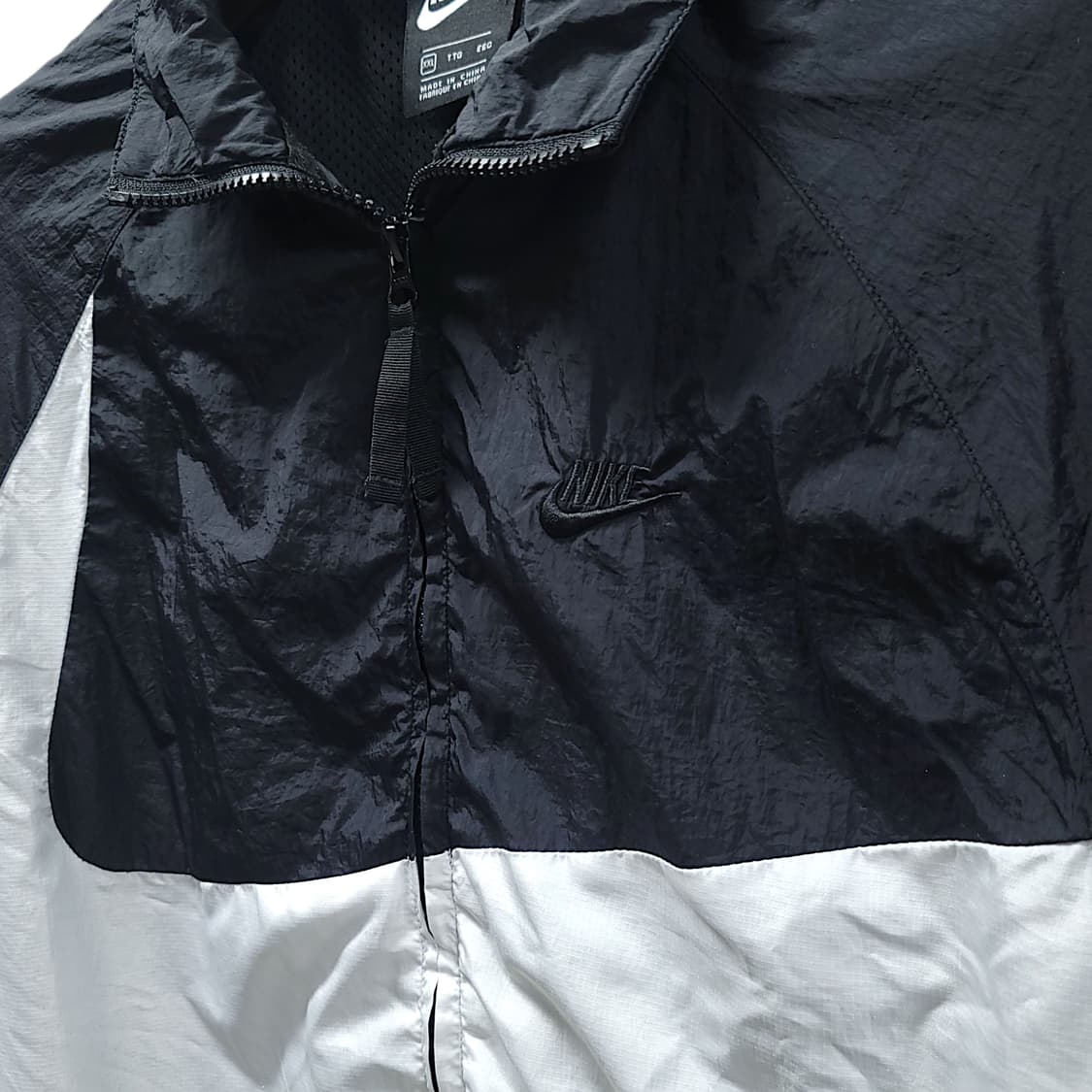 [2XL] 나이키 블랙&빅 화이트 스우시 바람막이 윈드브레이커 상품이미지5