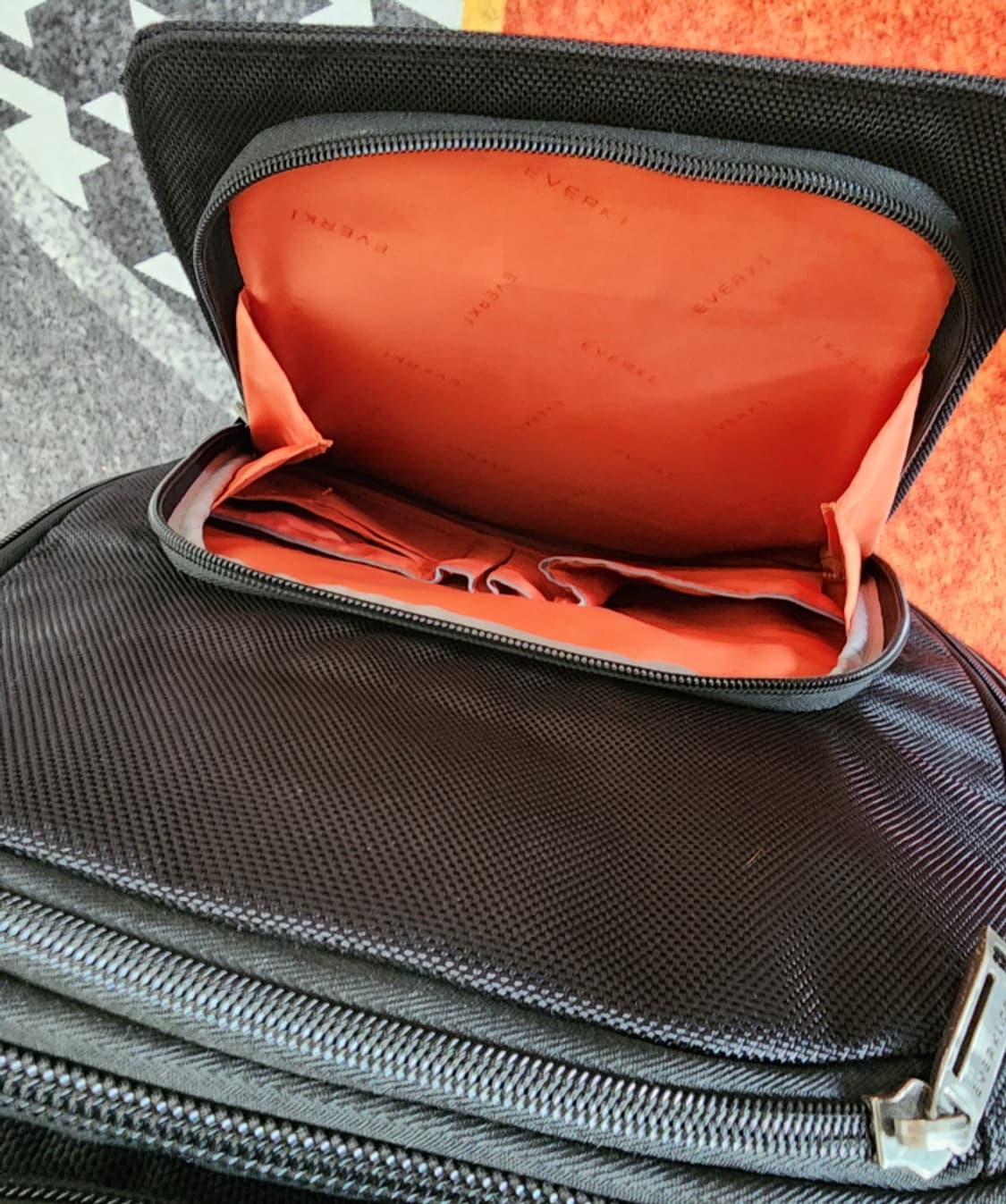 EVERKI 에버키 백팩 상품이미지8