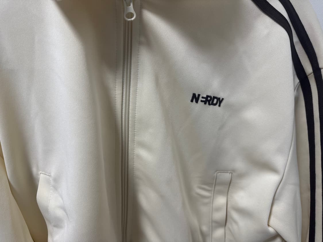 널디 트랙탑 져지 세미크롭 상품이미지4