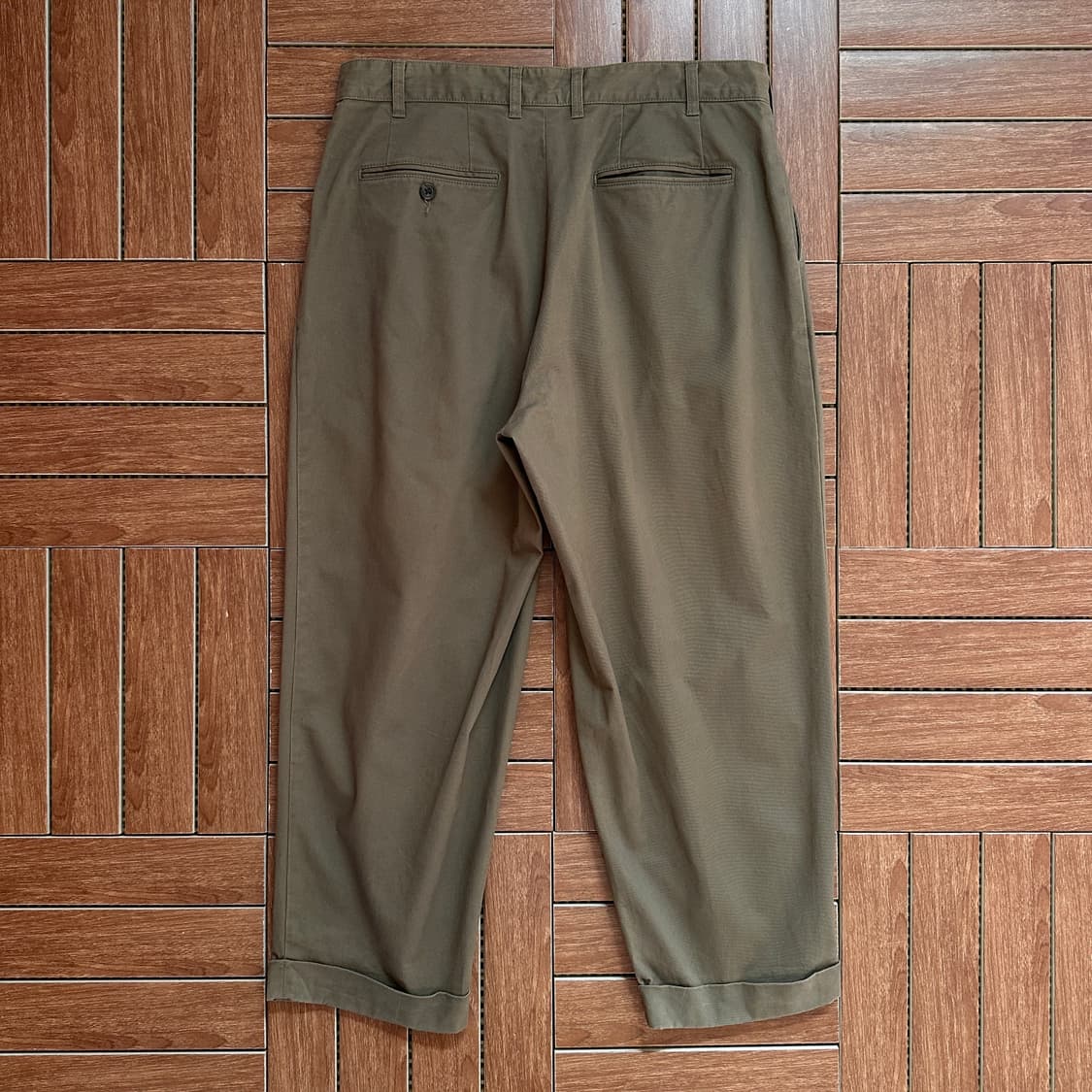 Beams plus two tuck chino crop pants 상품이미지5