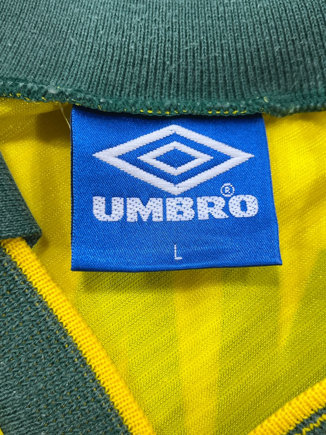 엄브로 93-94 브라질 홈 호나우두 상품이미지4