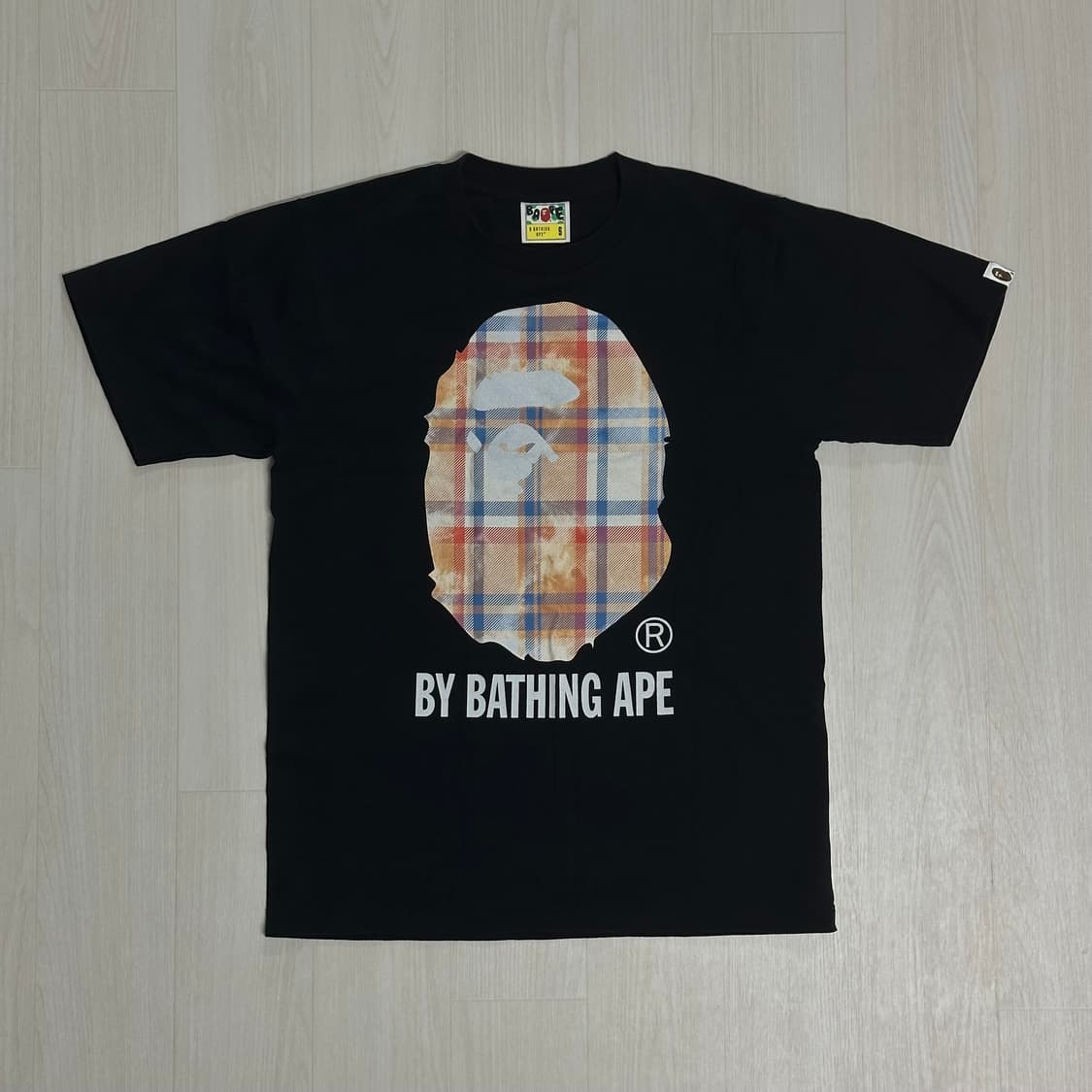 베이프 반팔티 상품이미지1