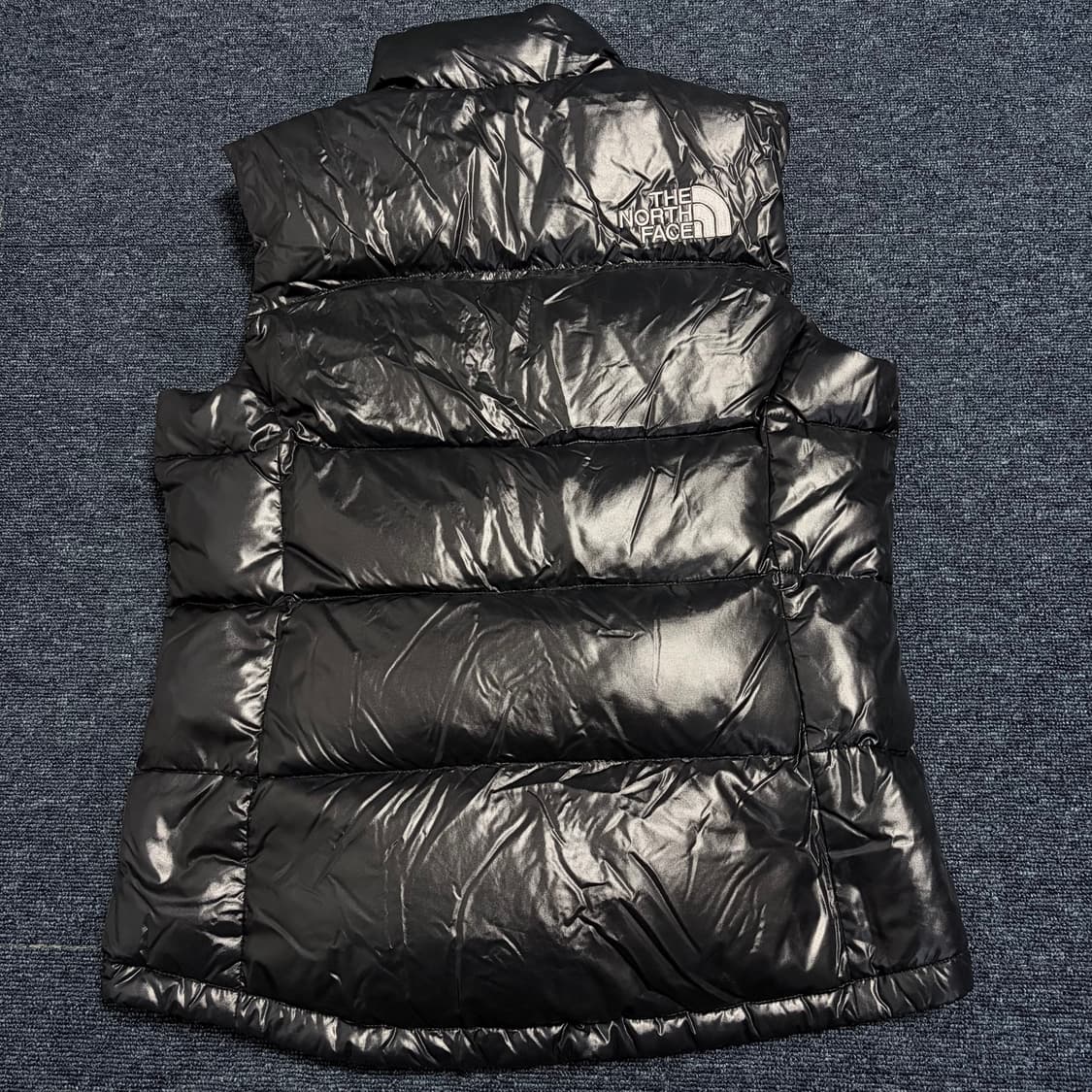 노스페이스 700 눕시 유광 조끼 패딩 상품이미지5