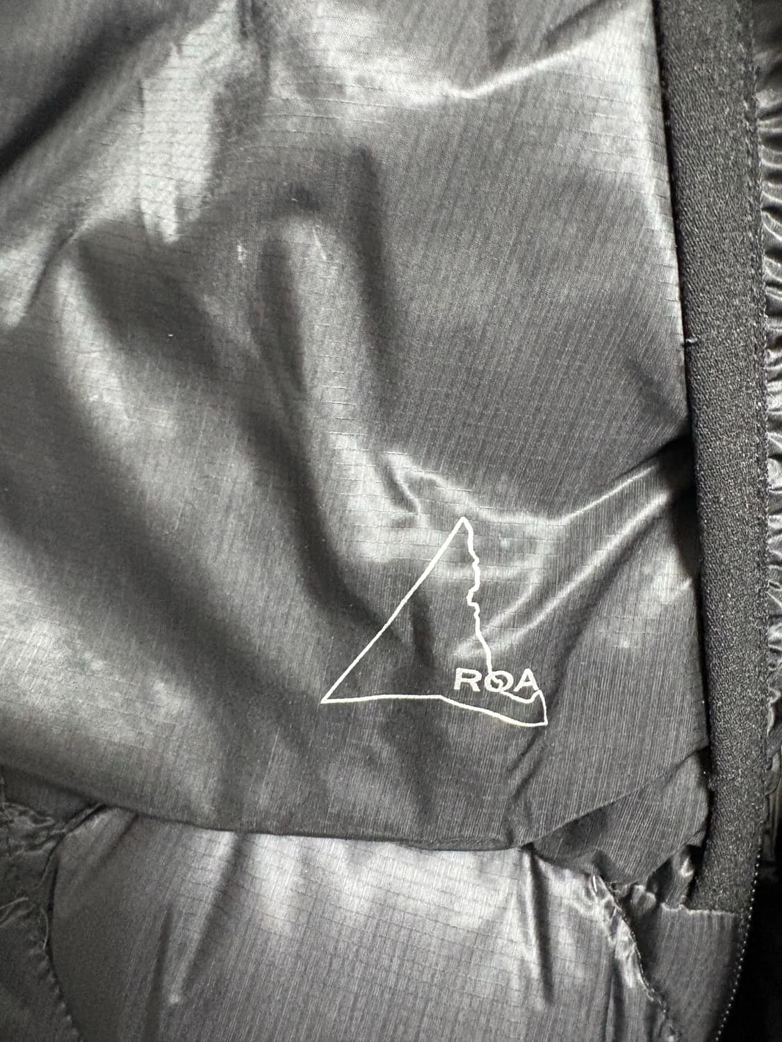 로아 하이킹 패딩 M 상품이미지3